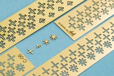 Albion Alloys C-09 Photo Etched Connecto Crosses 0.9mm